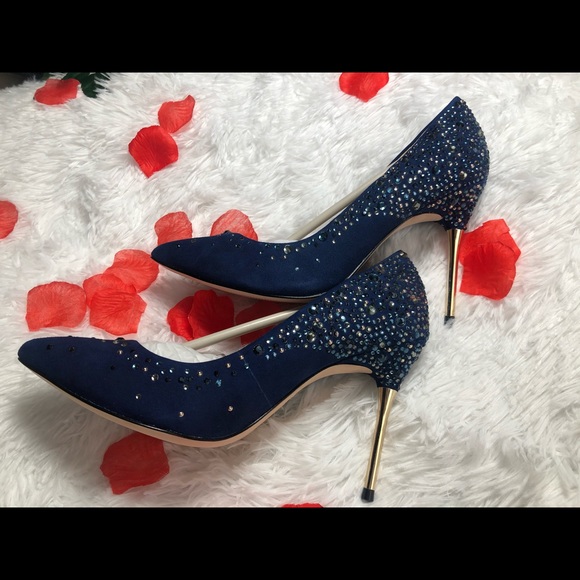 👠 Vince Camuto - Picture 8 of 8